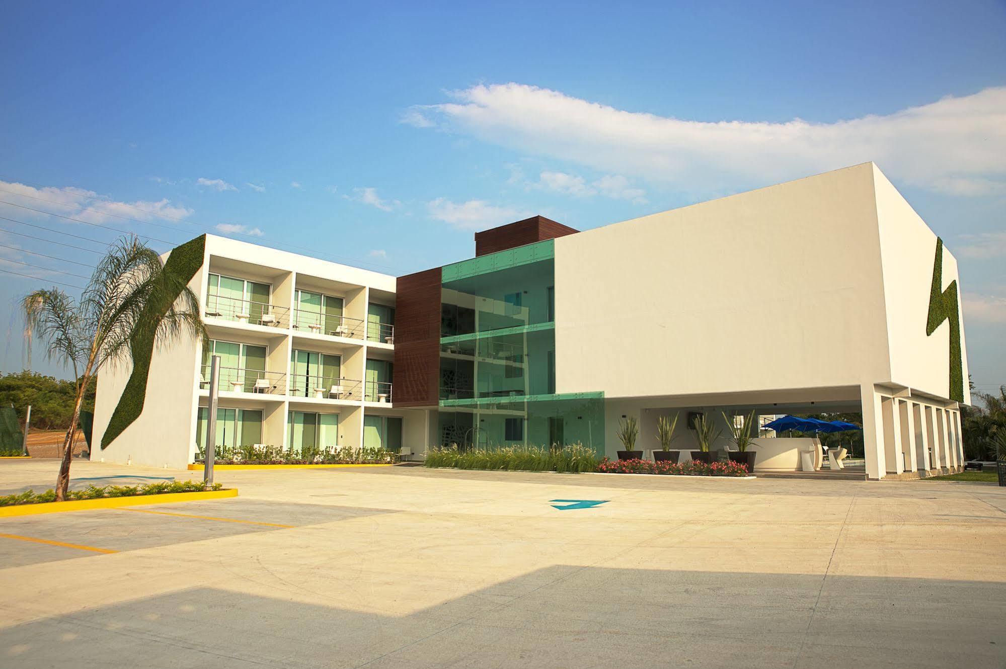 Hotel Aqua Spa & Resort Martínez de La Torre Екстериор снимка