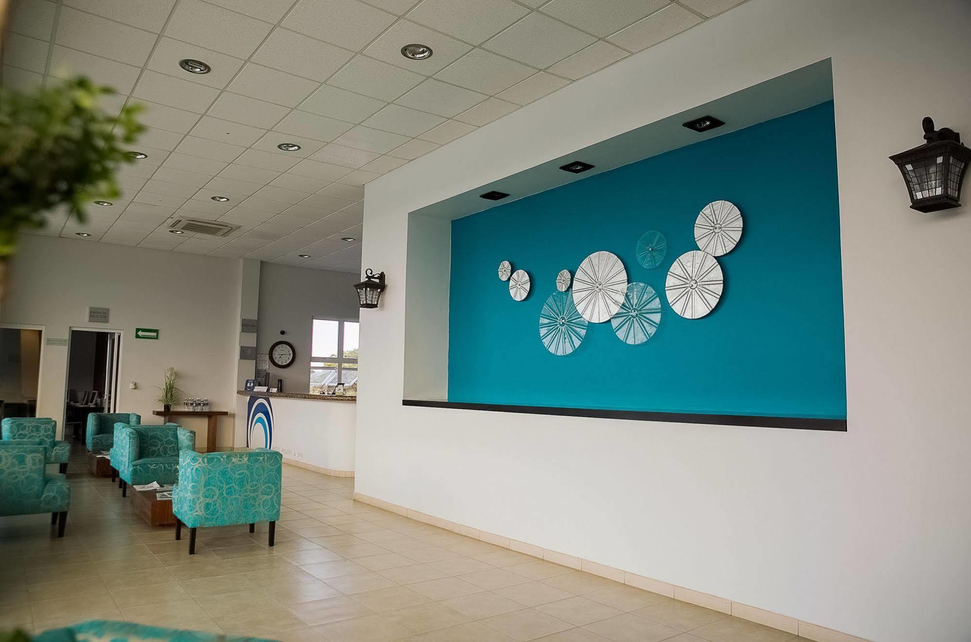 Hotel Aqua Spa & Resort Martínez de La Torre Екстериор снимка