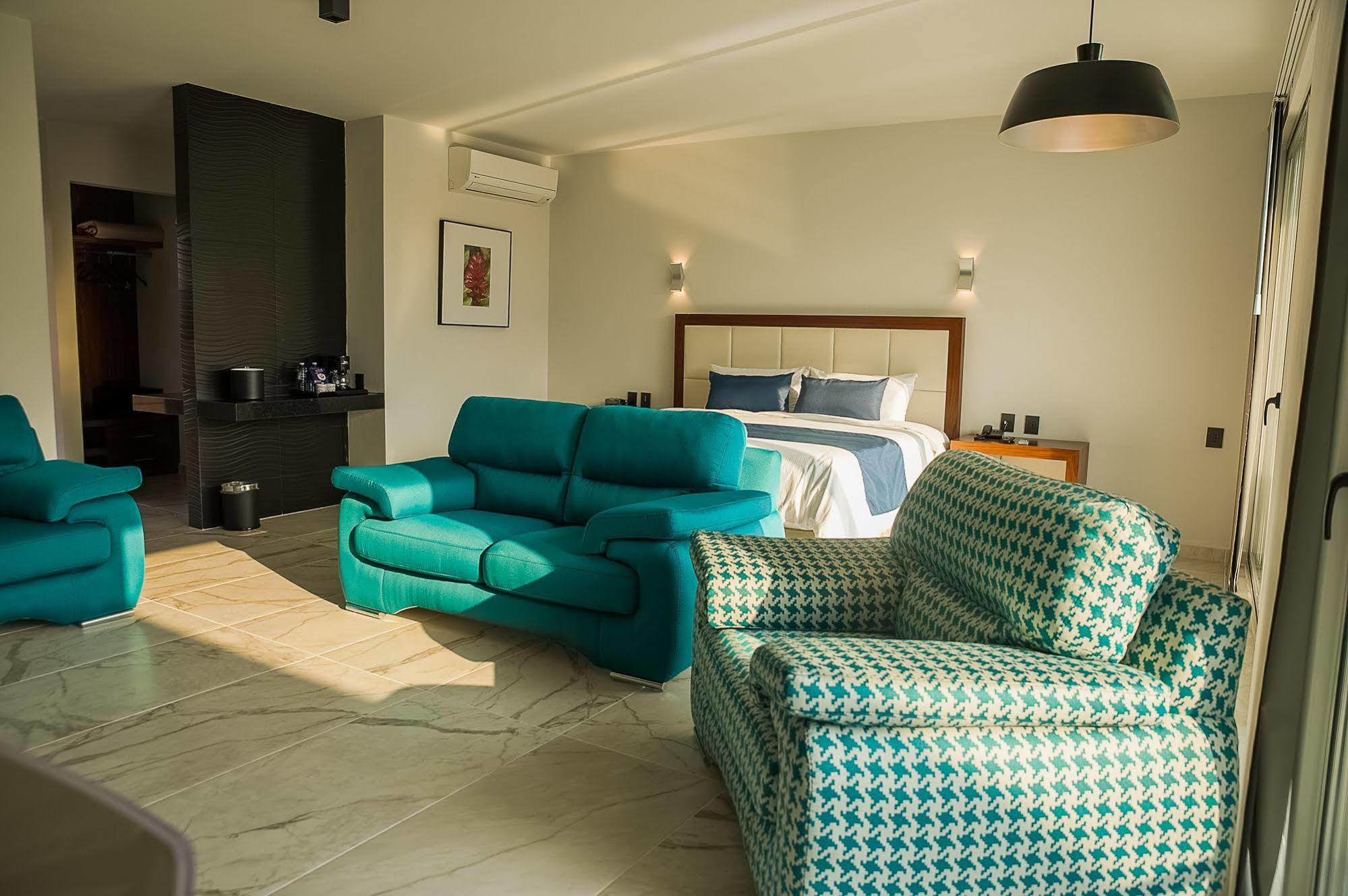 Hotel Aqua Spa & Resort Martínez de La Torre Екстериор снимка