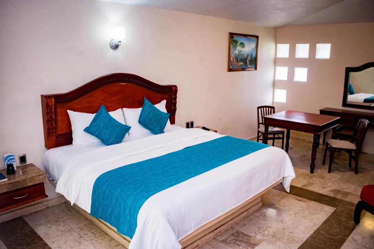 Hotel Aqua Spa & Resort Martínez de La Torre Екстериор снимка